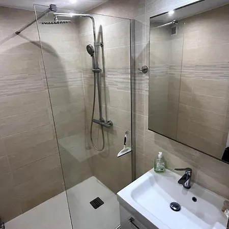 Apartment Le Candie T3 Bord De Piscine Et Parking *